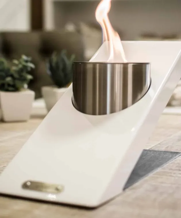 Cheminée décorative de table Oblique simple Blanc